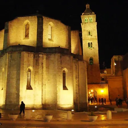 Albergabici La Cattedrale * بارليتا